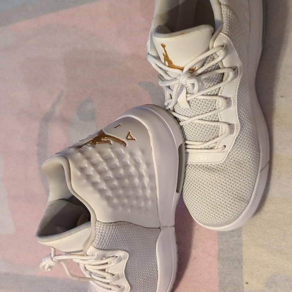 Jordan - Picture 3 of 6